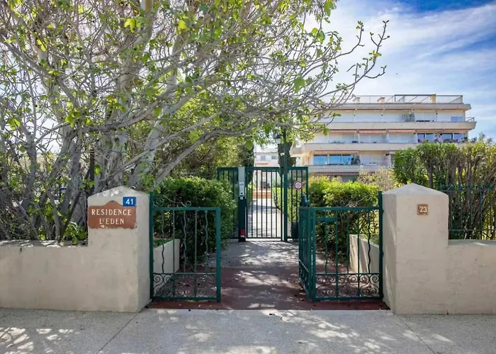 Petit Eden L Balcony&peaceful L Shellter Apartment